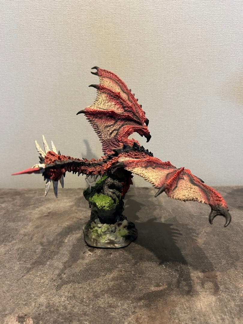 モンスターハンター フィギュアクリエイターズモデル 火竜 リオレウス【復刻版】