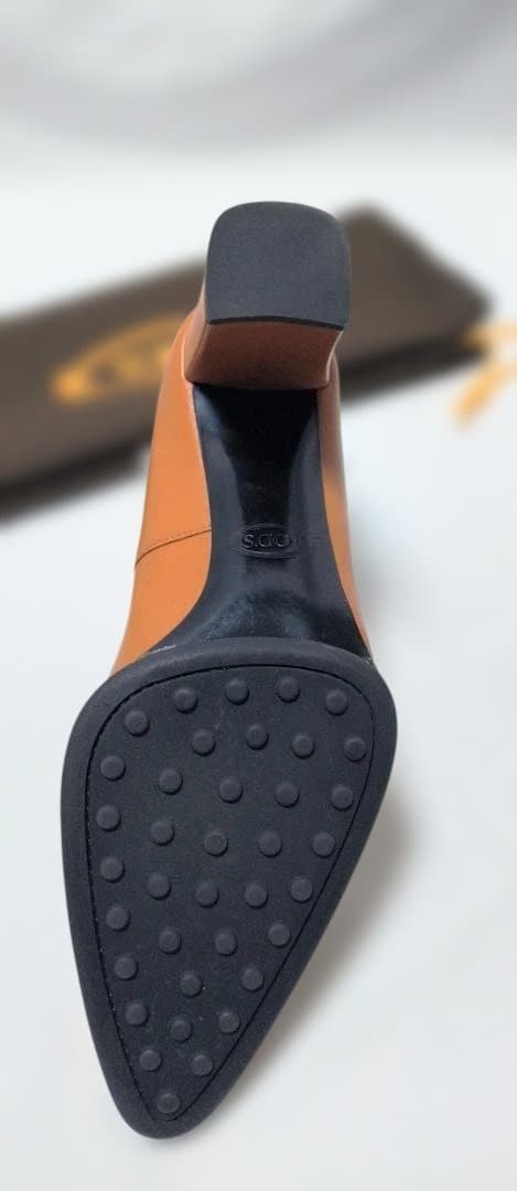 【美品】TOD'S トッズ パンプス キャメルオレンジ 36.5（23.5cm）