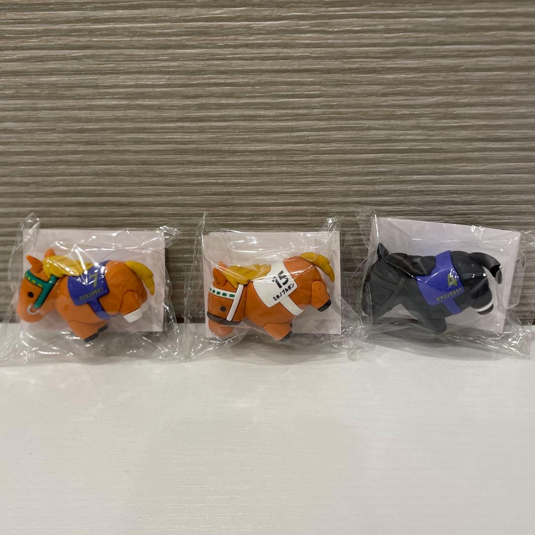 サラブレッドコレクション ぷっくりラバーフィギュア 3個セット - メルカリ