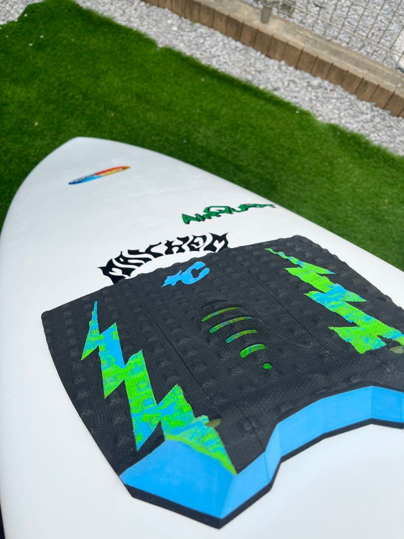 希少！ PLACEBO AIRQUEST 5'10 - メルカリ