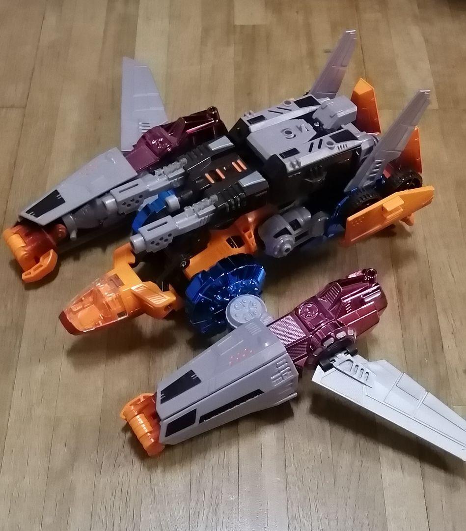 トランスフォーマー　ビーストウォーズ メタルス　パワードコンボイ　海外版