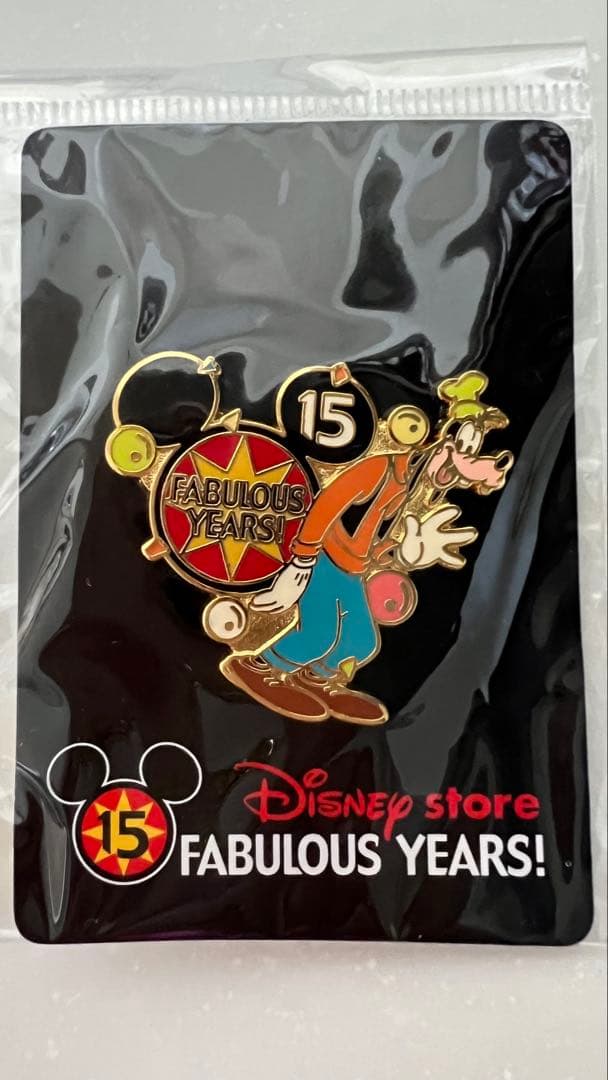 【限定】ディズニーストア15周年 ピンバッジ11点セット 新品未開封コレクション