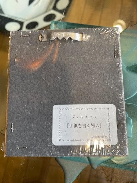 手紙を書く婦人　ミニ絵画