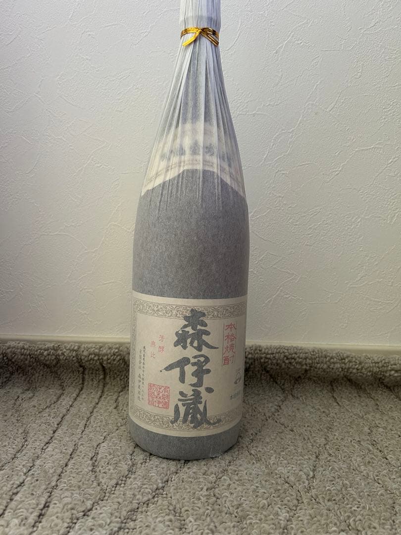 森伊蔵 本格焼酎 鹿児島県産　1800ml 森伊蔵 さつま名産 本格芋焼酎 25% 1800ml かめ壺仕込み 箱付 いも焼酎