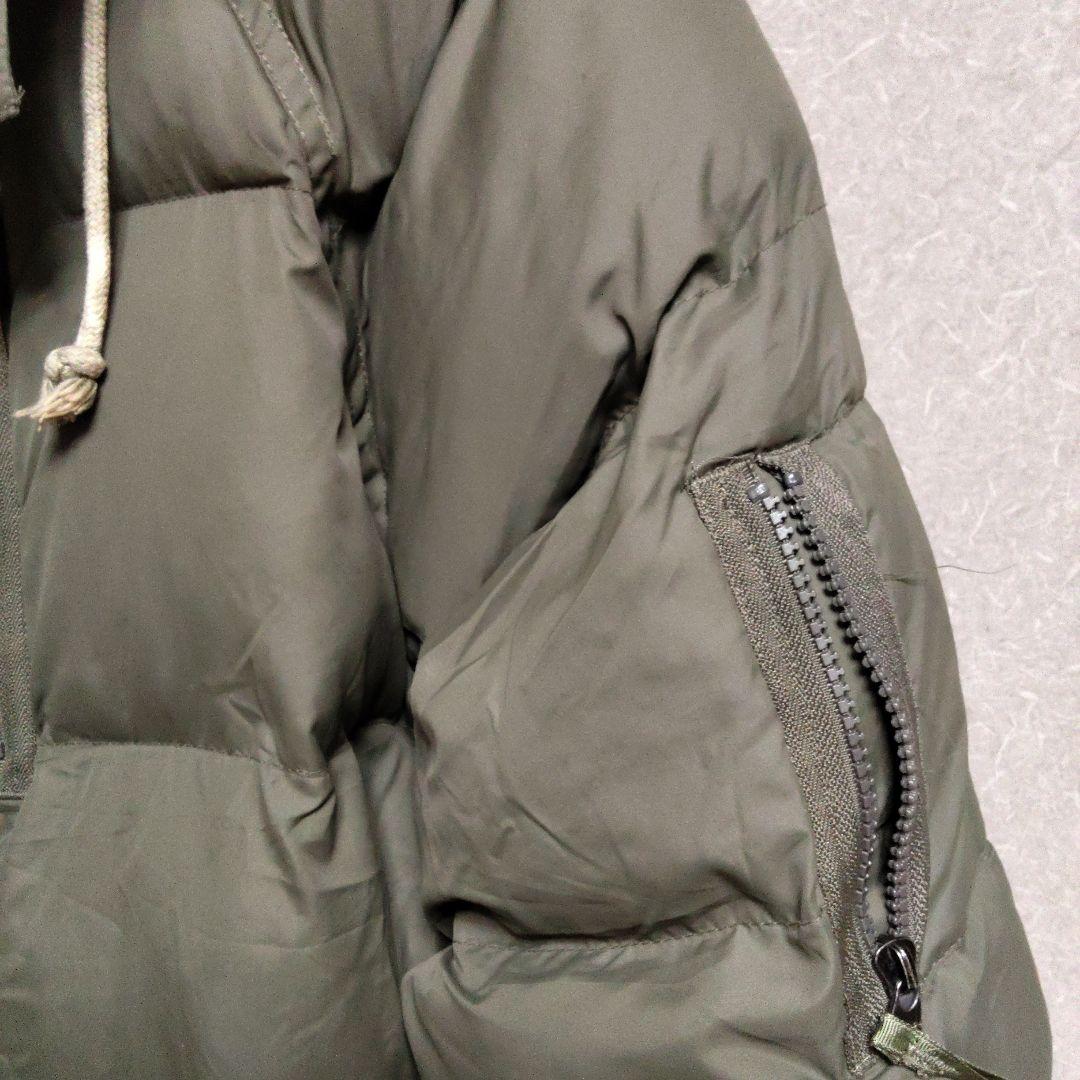 オリーブグリーン ダウンジャケット ファー付き - メルカリ