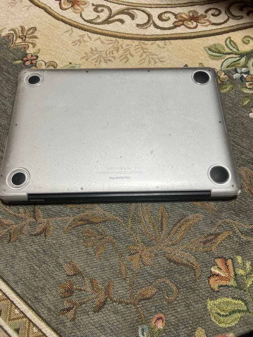 MacBook本体 MACBOOKPRO256GB core i5 2.7GHz8GB