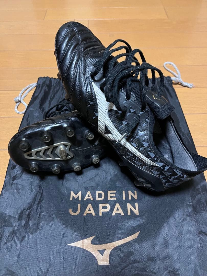 海外限定 MORELIA NEO3β ELITE origami 26.0cm - メルカリ