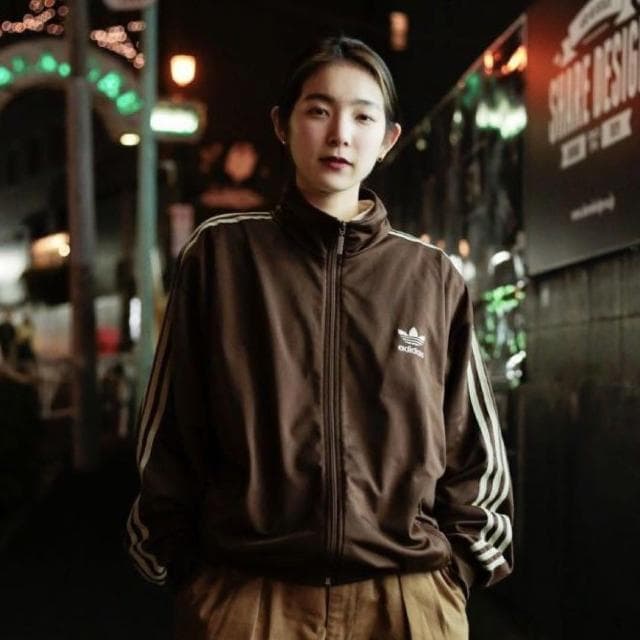 在原みゆ紀着用 同型 90's ビンテージ adidas ジャージ L 銀タグ