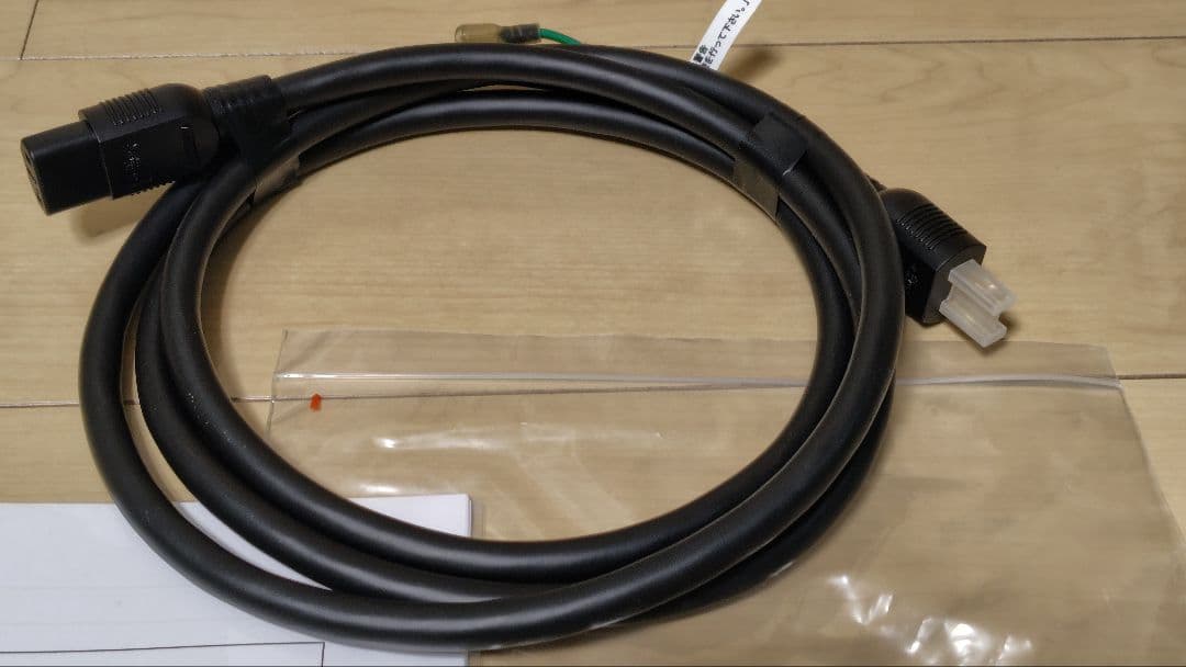 accuphaseアキュフェーズC-2000 メーカーメンテナンス後未使用です