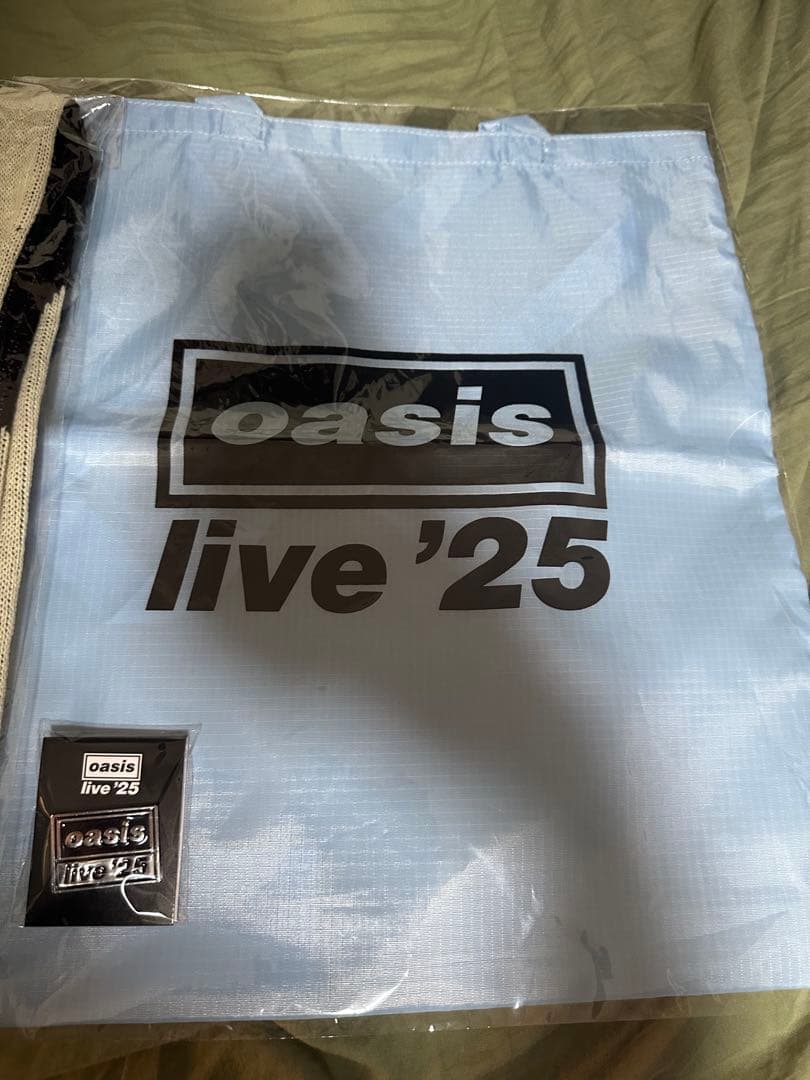 oasis オアシス　マフラー　タオル　エコバッグ　ピンズ　日本　東京 ツアー
