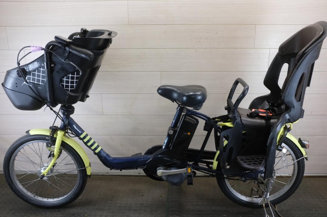 パナソニック ギュット 20インチ　3段　8.9Ah（3点灯）充電器あり