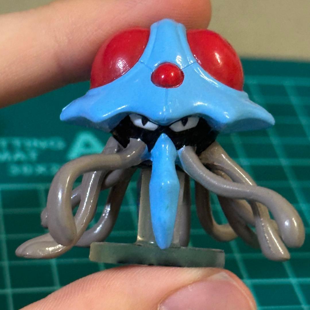 ポケットモンスター　ポケモン　モンコレ　フィギュア　初期　ドククラゲ　メノクラゲ