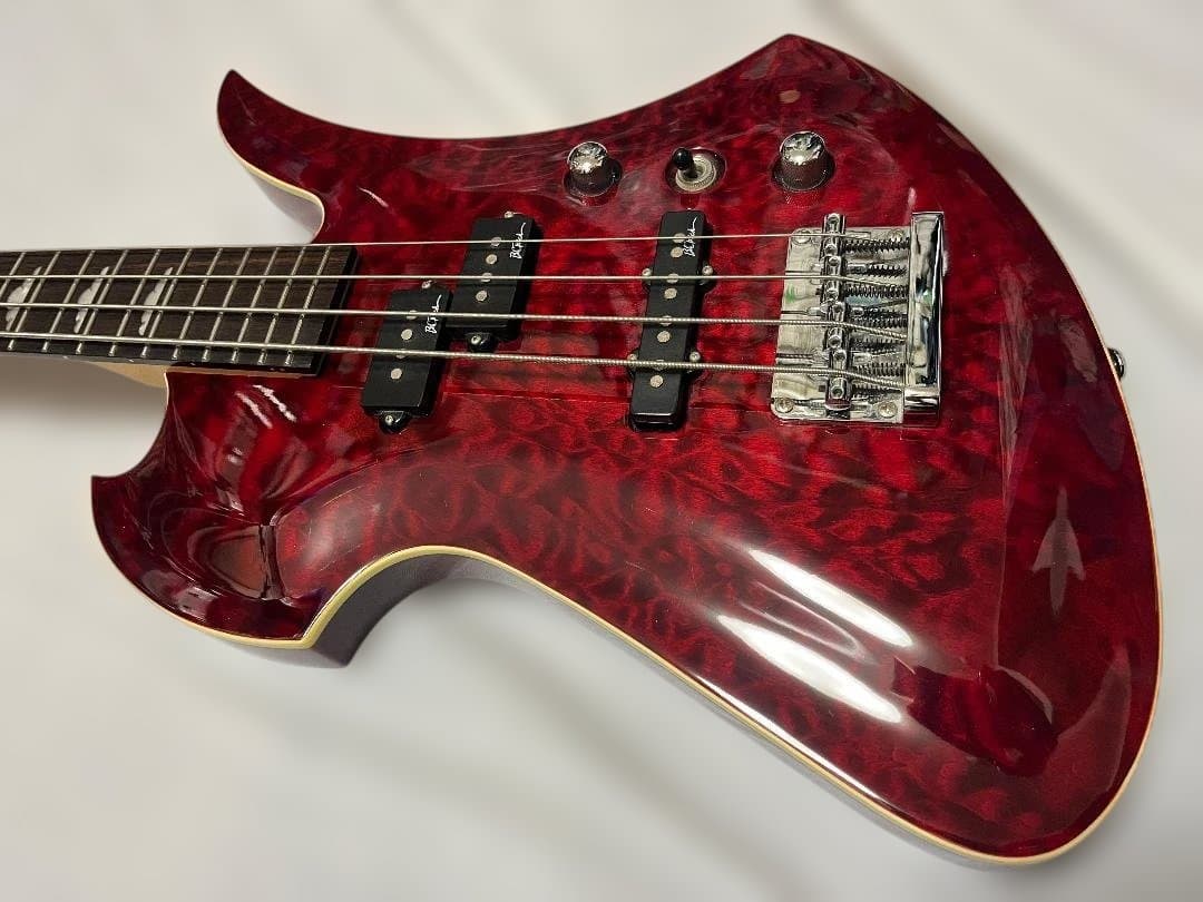 B.C.Rich モッキンバードベース　シースルーレッド　Masterpiece
