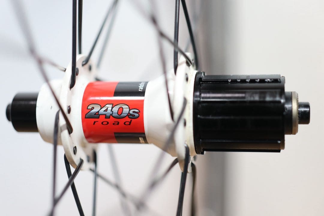 EDGE × DT SWISS カーボン ホイール ENVE ブルーラグ ピスト - メルカリ