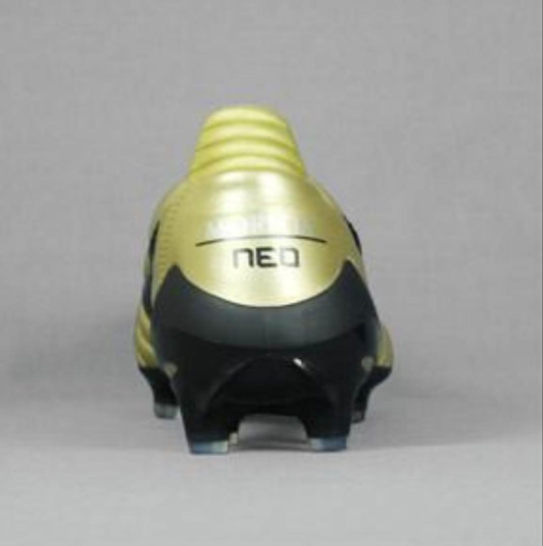 モレリア NEO ll 26.0cm（ゴールド×ブラック）