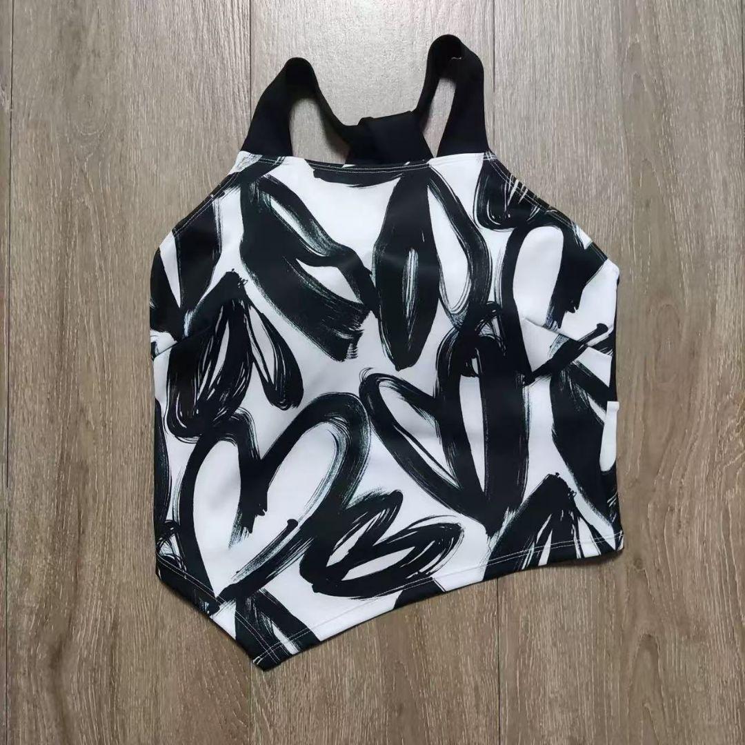 SUKALA】ハートプリントホルターネックブラトップLブラックオンライン