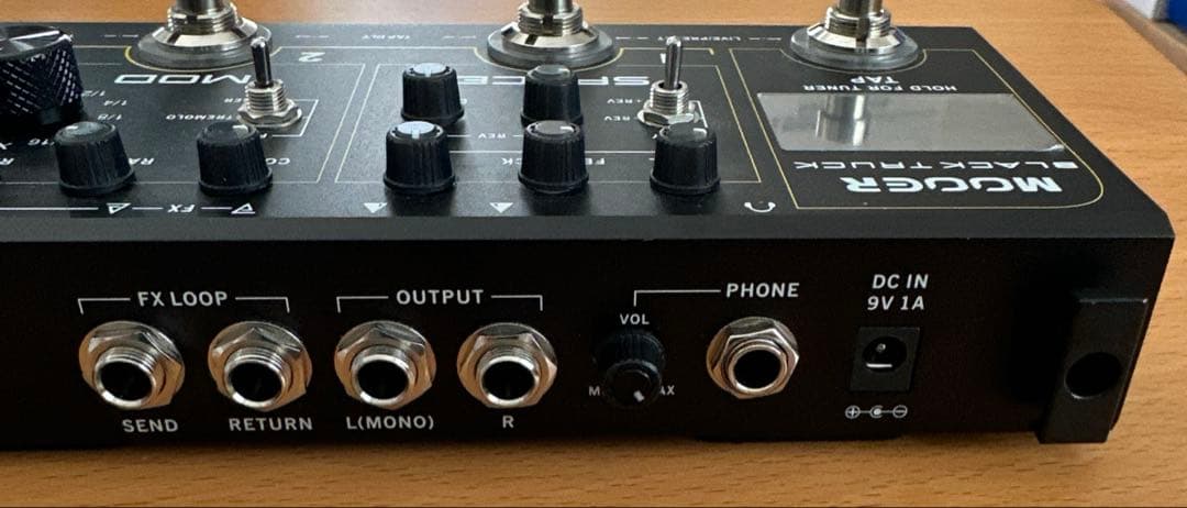 (中古)ギターマルチエフェクター Mooer Black Truck