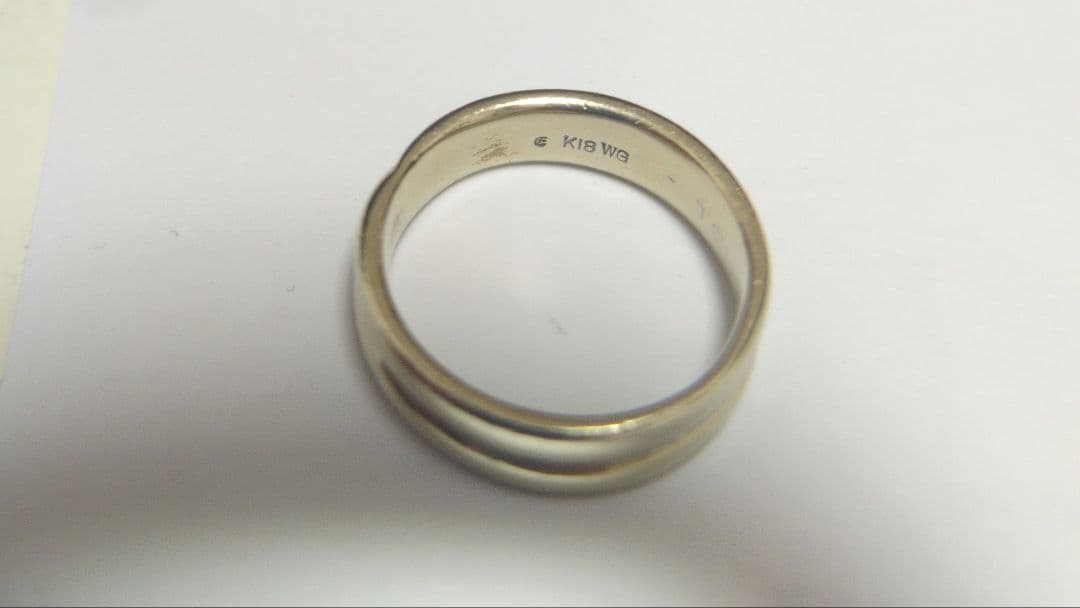 恆*洋様 WGk18リング 青色宝石付き - メルカリ