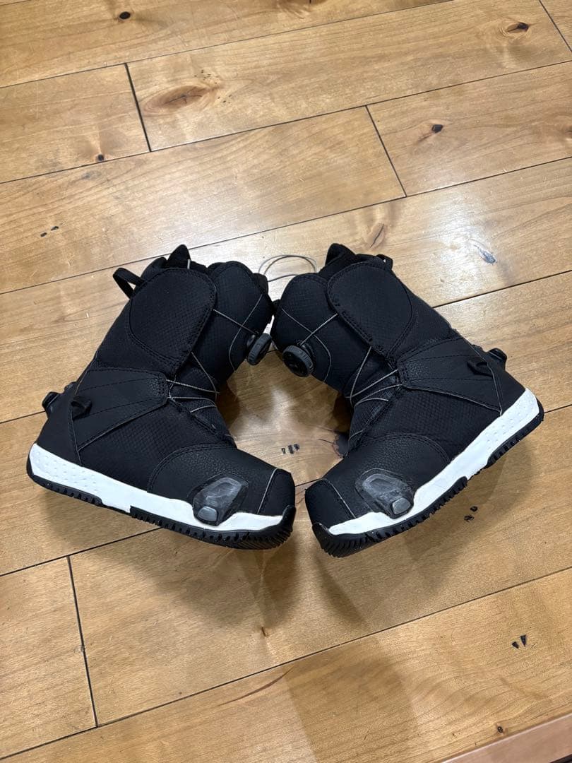 BURTON STEP ON ブーツ、ビンディング、custom125㎝セット BURTON STEP ON ブーツ、ビンディング、custom125㎝セット BURTON