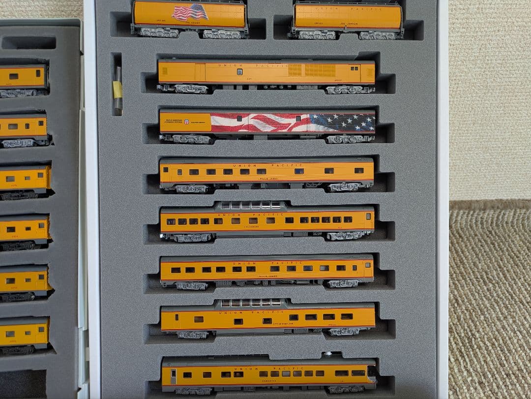 KATO UP ビッグボーイ炭水車客車16両セット - メルカリ