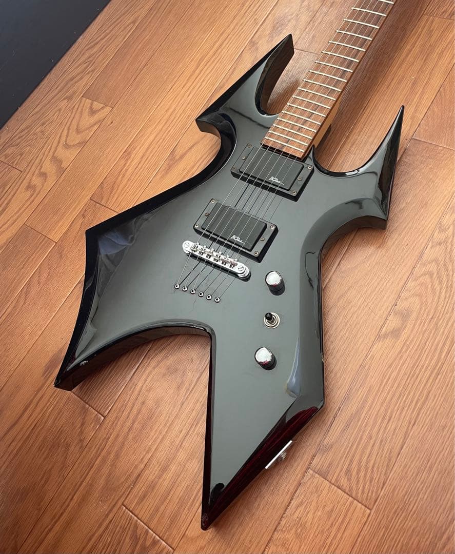 B.C.Rich Warbeast ビースト