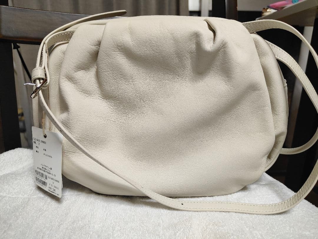 新品未使用】ear PAPILLONNER コロンボストン アイボリー - メルカリ