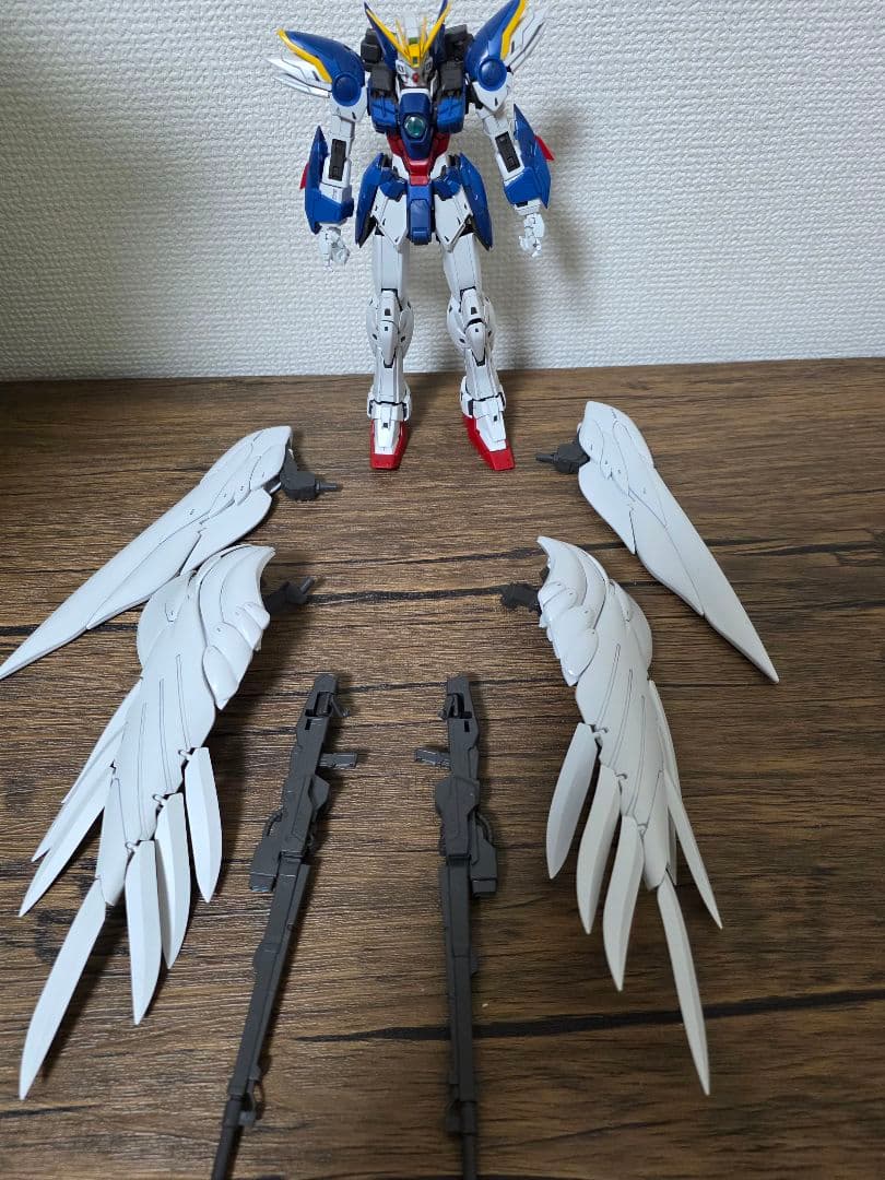 MG ガンダムW ジャンクセット+ブックレット付きMGエピオン