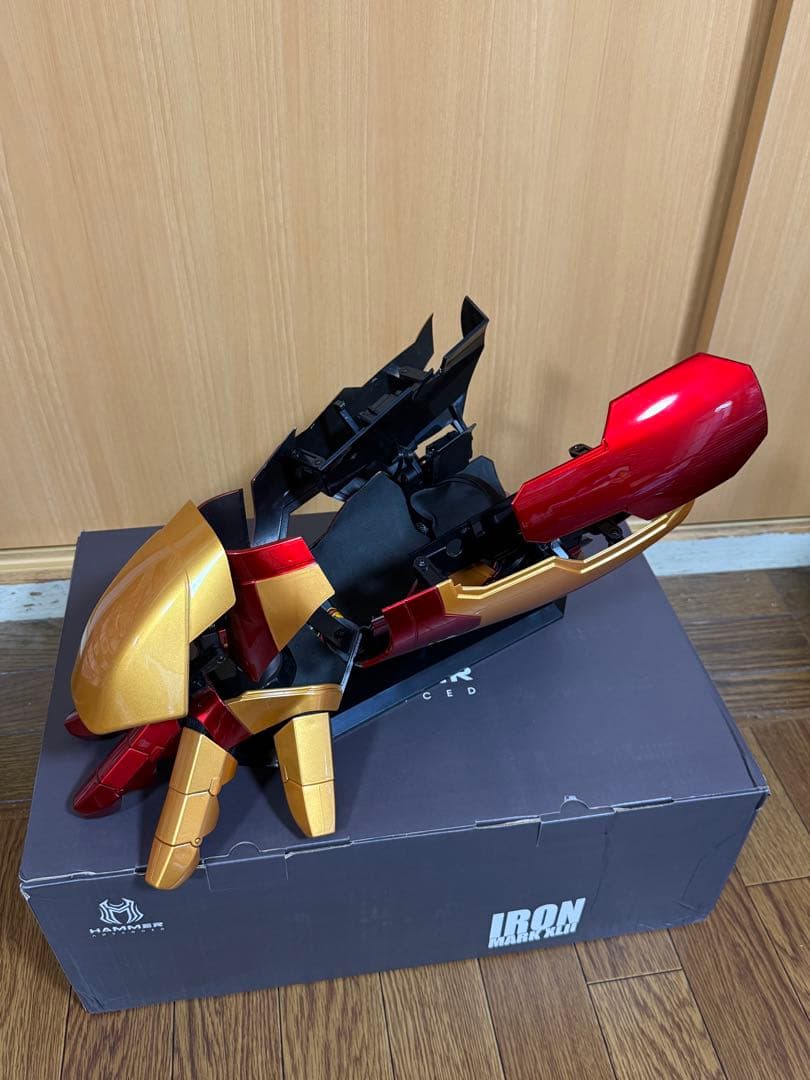 アイアンマン MK42 ウェアラブルアーム 音声自動開閉 最新版 確実検品発送！