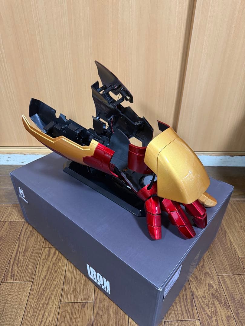 アイアンマン MK42 ウェアラブルアーム 音声自動開閉 最新版 確実検品発送！