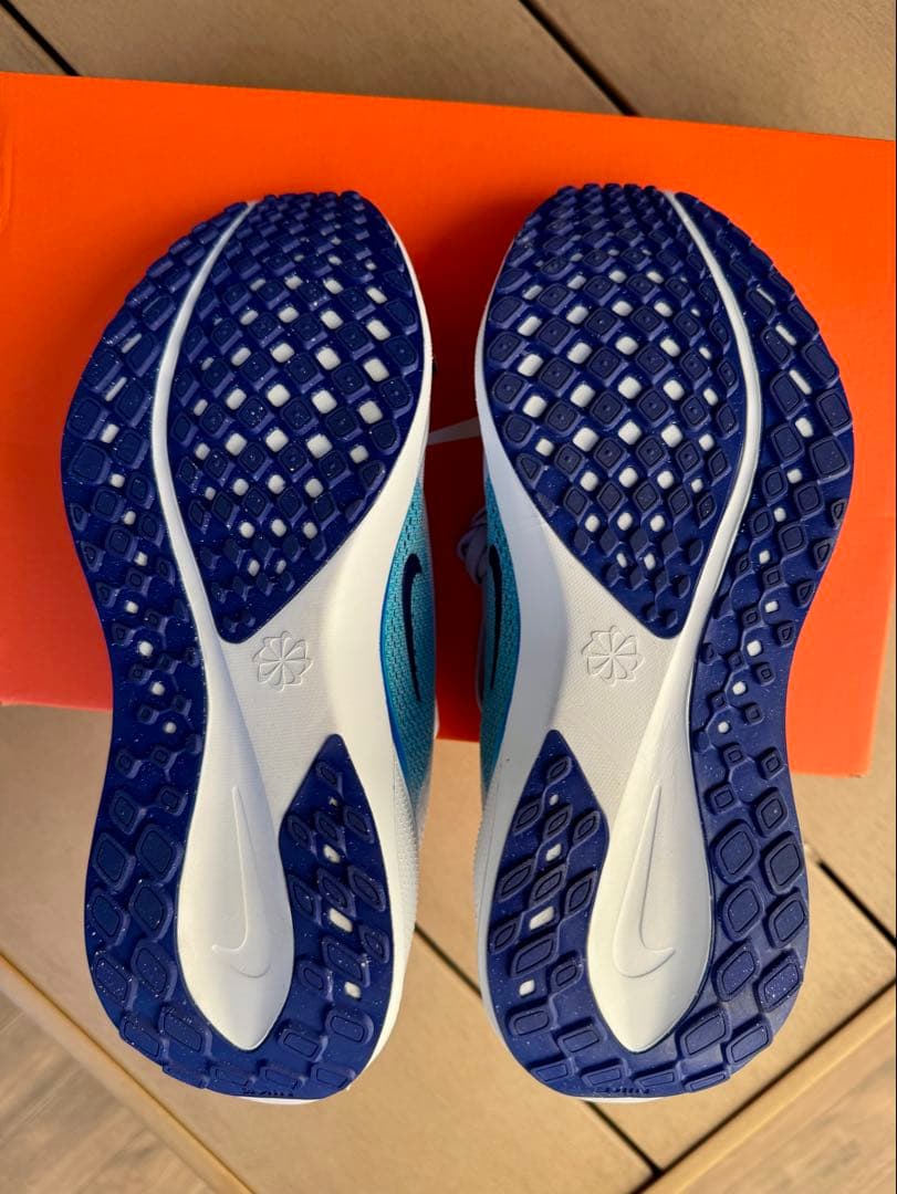 （新品）ナイキ ランニングシューズ エア ズーム ペガサス　25.5cm