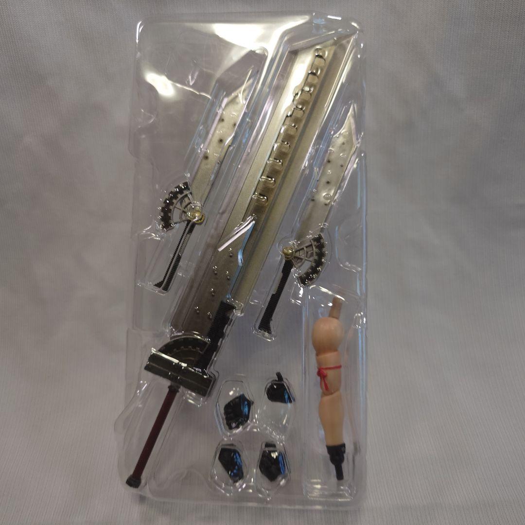 FINAL FANTASY VII CLOUD STRIFE フィギュア