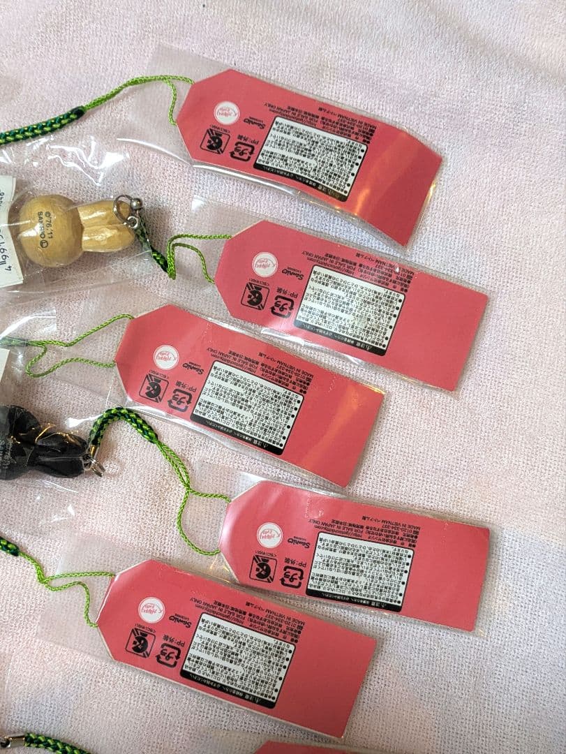 ハローキティ　木彫りシリーズ　6種