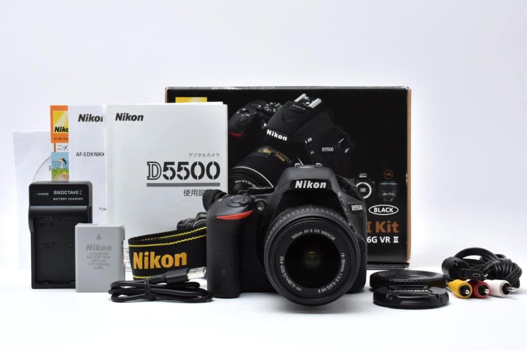 ニコン　Nikon D5500 レンズキット ≪S数1562回≫ D5500 デジタル一眼レフカメラ 18-140 VR レンズキット レッド [ズーム
