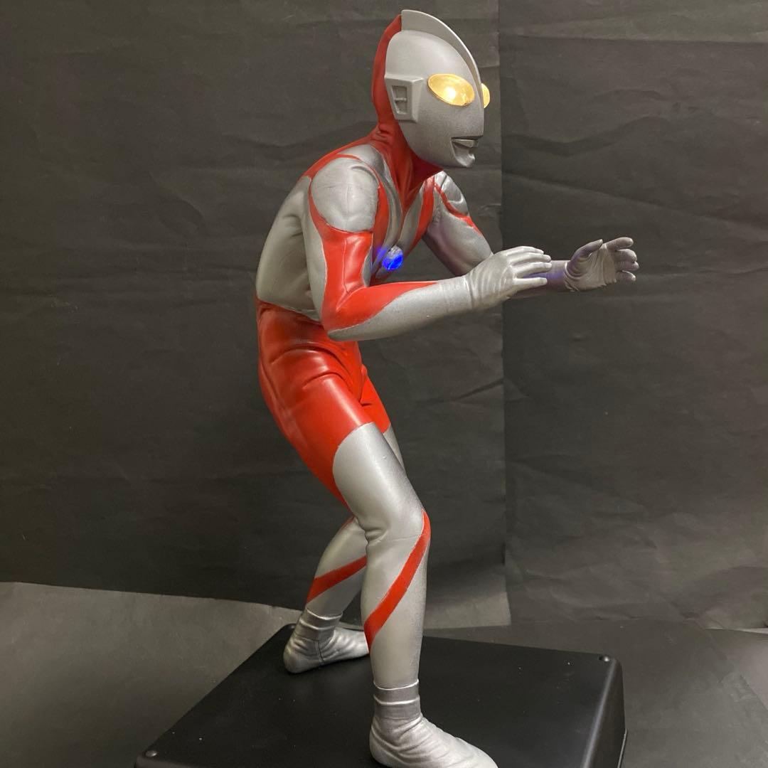 限界突破‼️バンプレストビッグサイズソフビ ウルトラマン電飾加工 検ビリケン商会