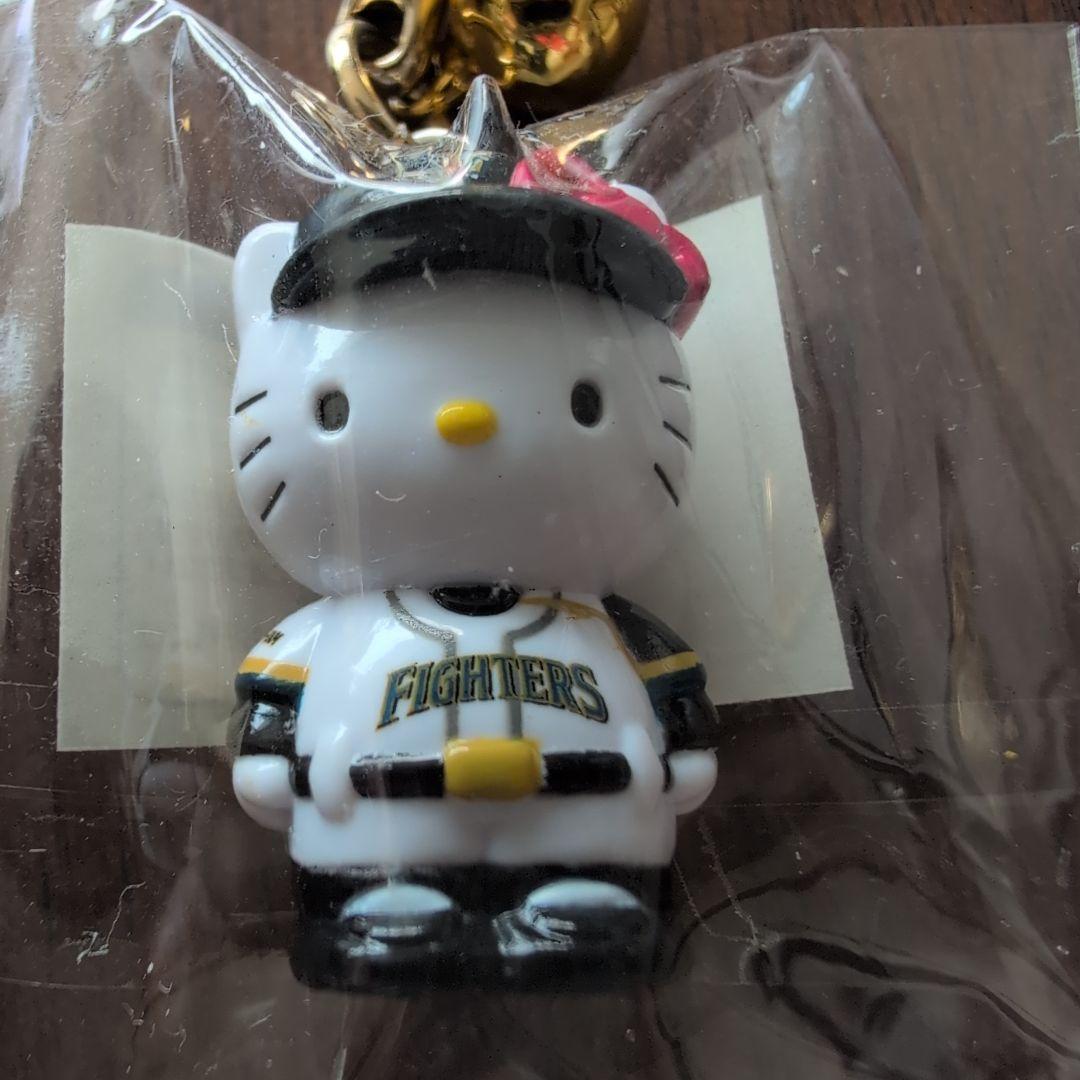 ハローキティ 根付け 北海道日本ハムファイターズ オフィシャルグッズ