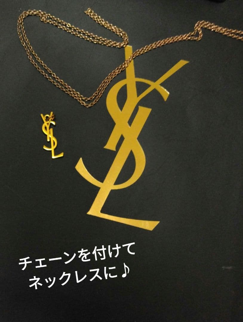 YSL【ネックレストップ】イヴ・サンローラン カサンドラロゴチャーム