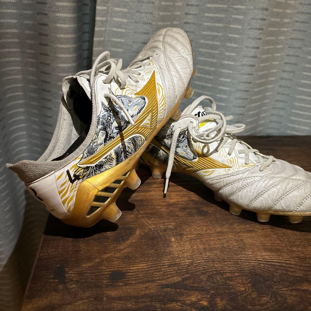 サッカースパイクラモス 限定色 セルヒオ・ラモス - メルカリ