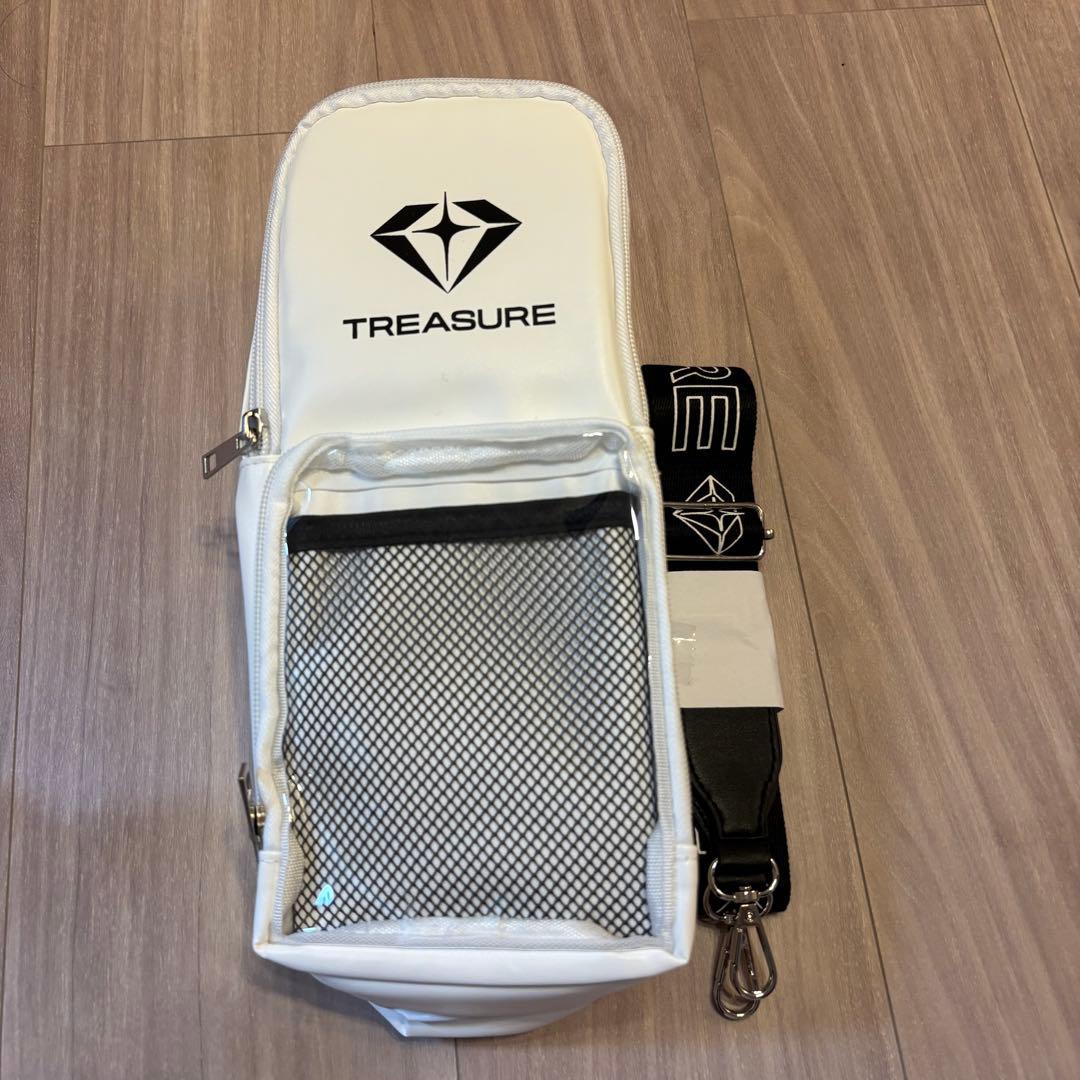 TREASURE ペンライトケース（ショルダーベルト付き） - メルカリ