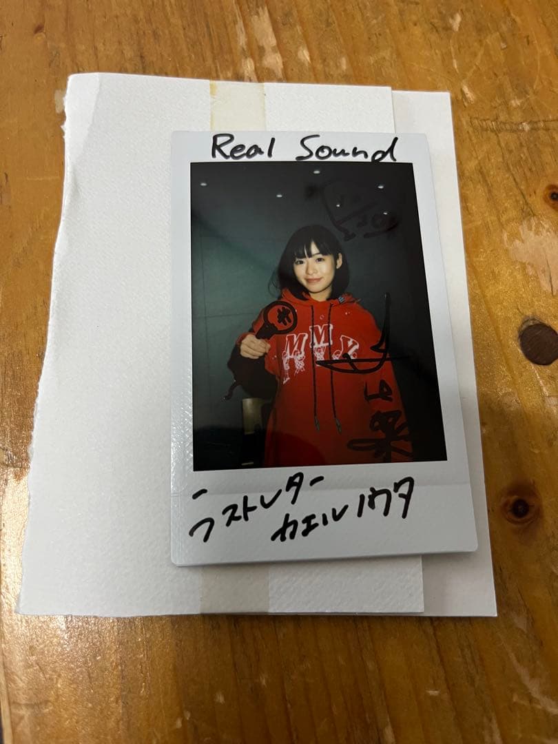 森七菜 サイン入りチェキ - メルカリ