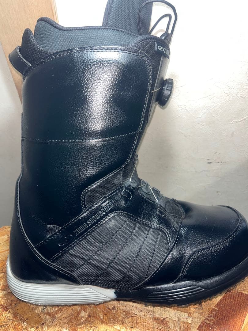 ダイヤル式軽量ブーツ！新品もあります。 ZUMA 29.0cm