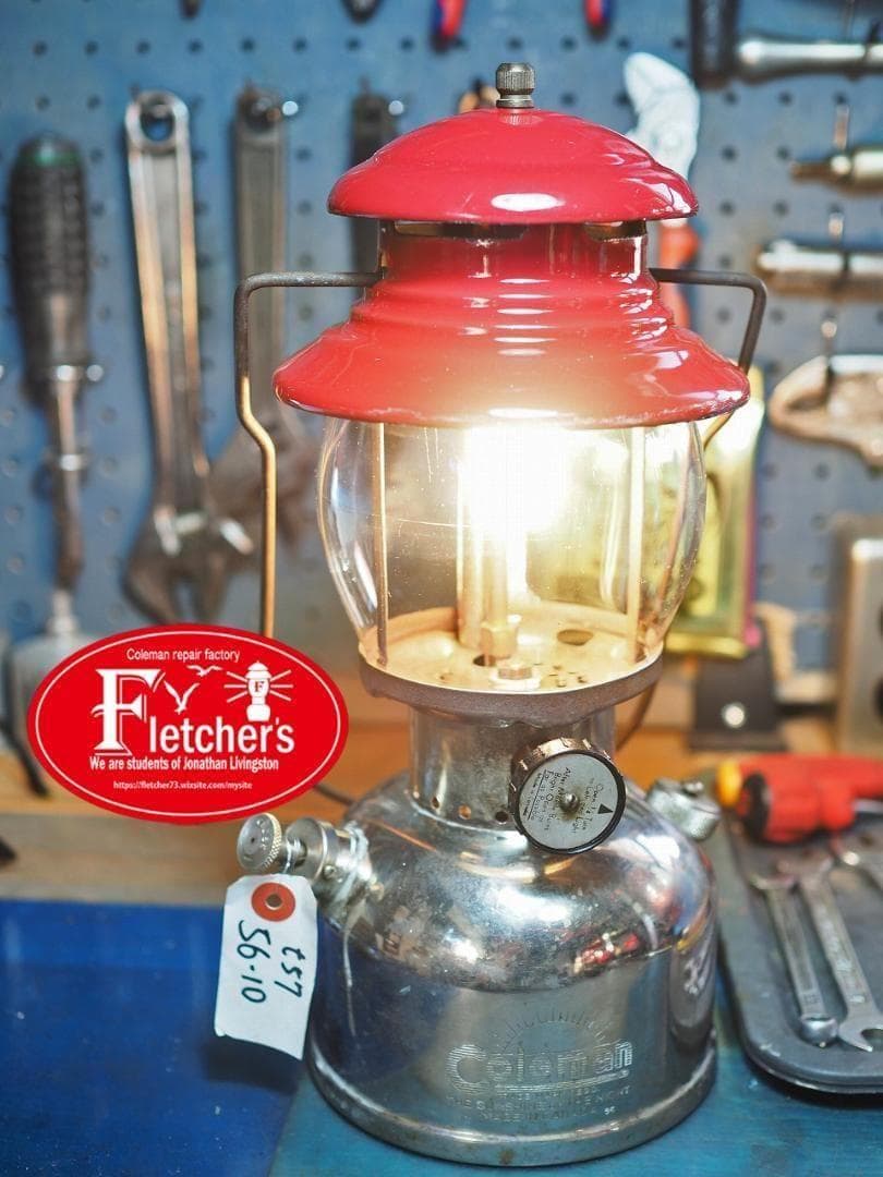 メッキタンクの赤ランタン 1951年2月 カナダコールマン 200　r20 Coleman ランタン モデル】 1950年～1951年 コールマン 200 USモデルの