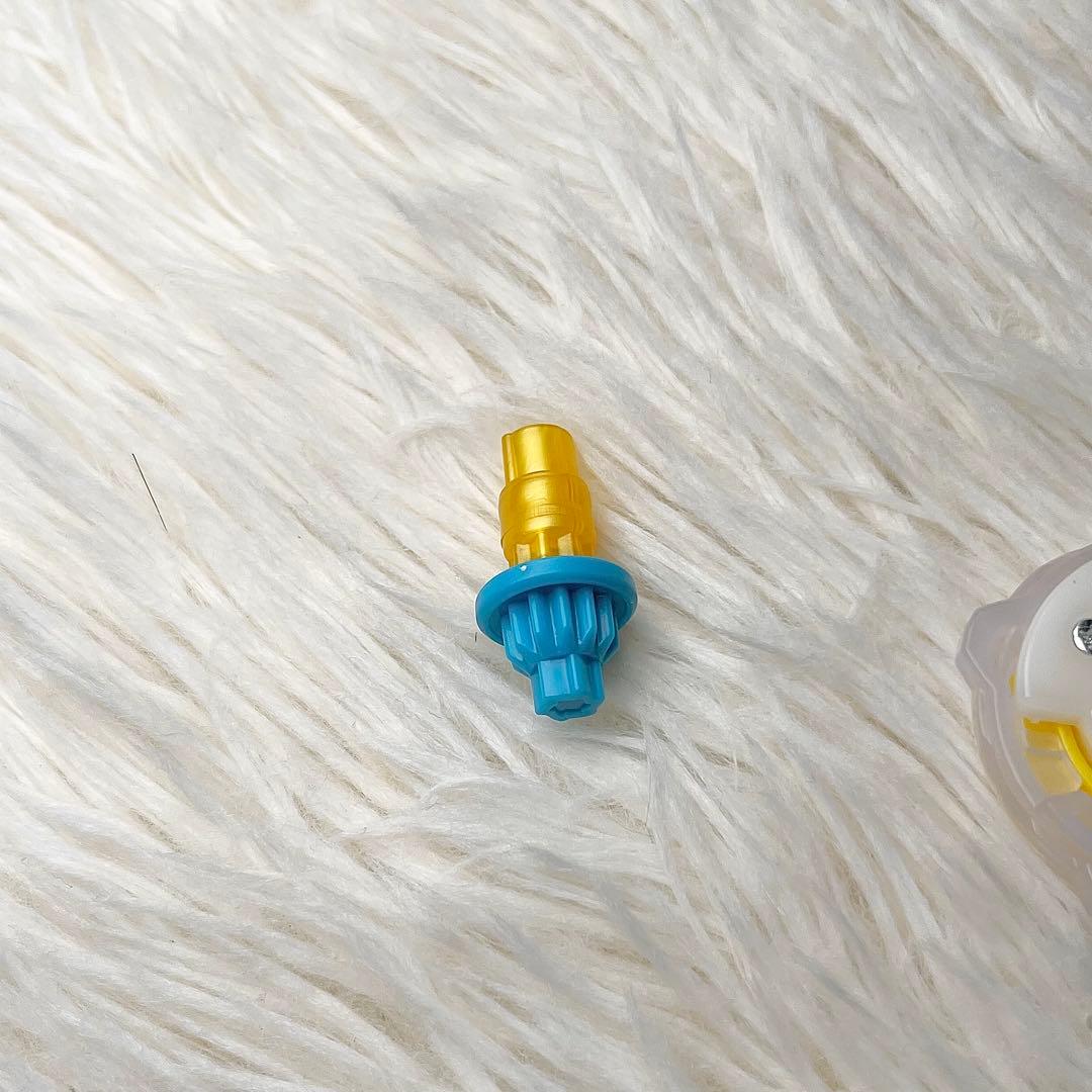 海外互換ベイブレード CX-00 ワルキューレボルト＆コバルトドレイク