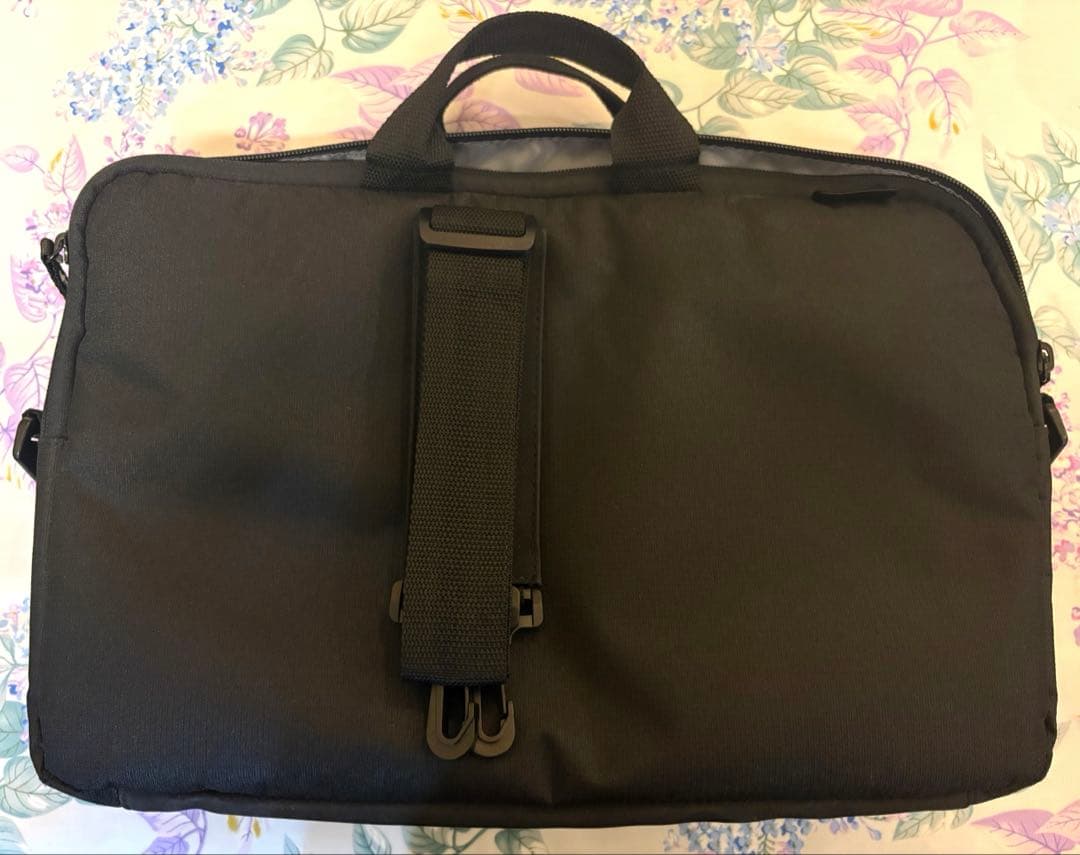 美品】EPSON プロジェクター EB-1785W 使用時間 合計48時間 - メルカリ