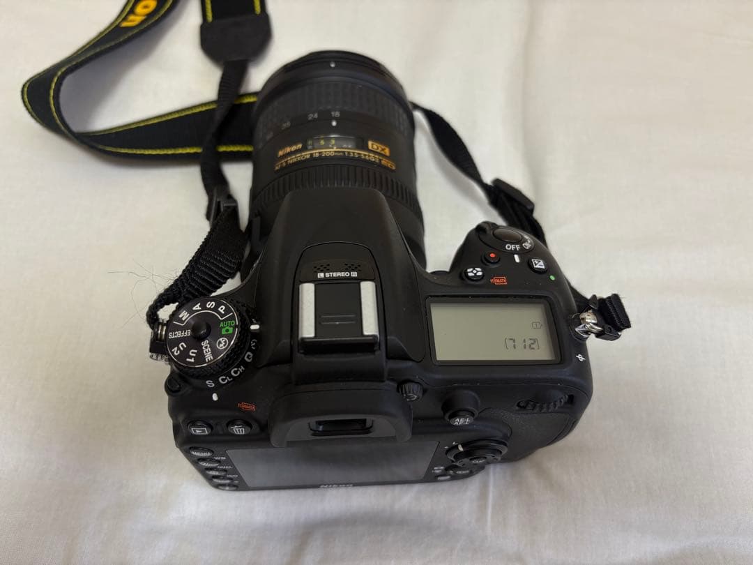 Nikon D7100 18-200 VR2 レンズキット 一眼レフ おまけ付き