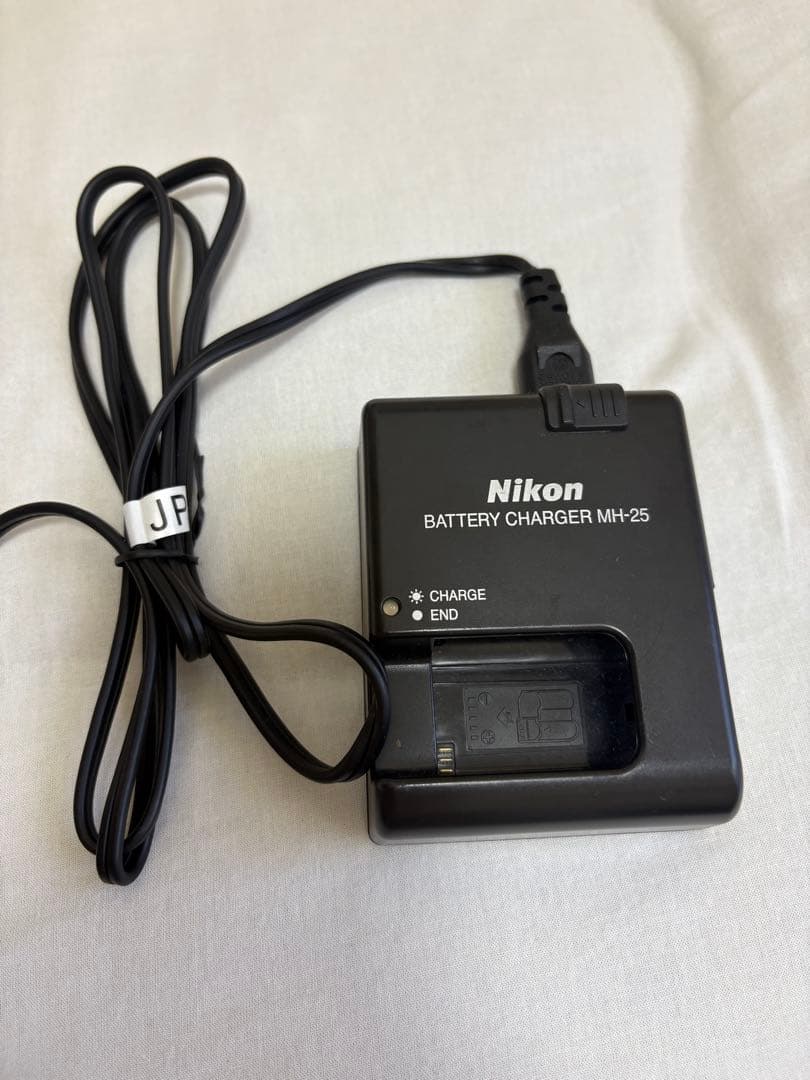 Nikon D7100 18-200 VR2 レンズキット 一眼レフ おまけ付き