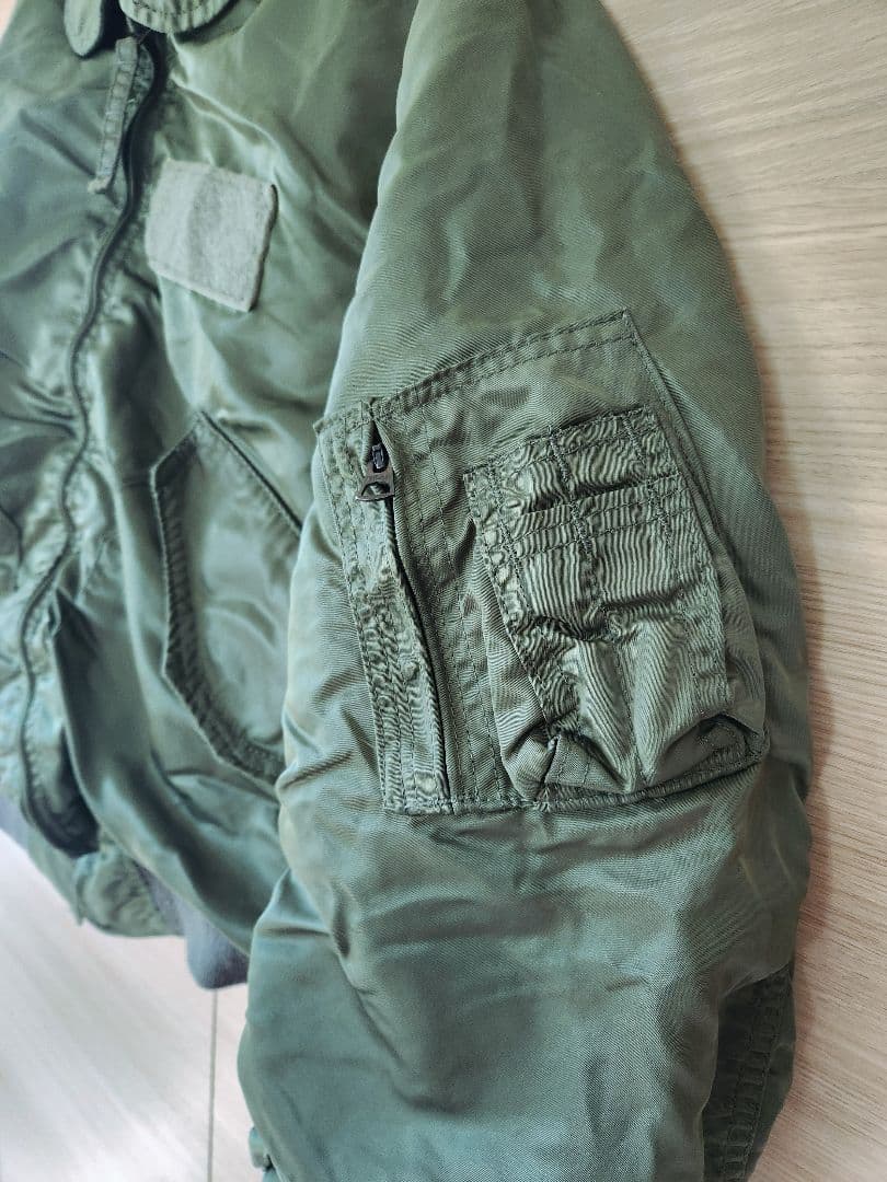 ヴィンテージ アルファ社 CWU-36/P フライトジャケット カーキ M