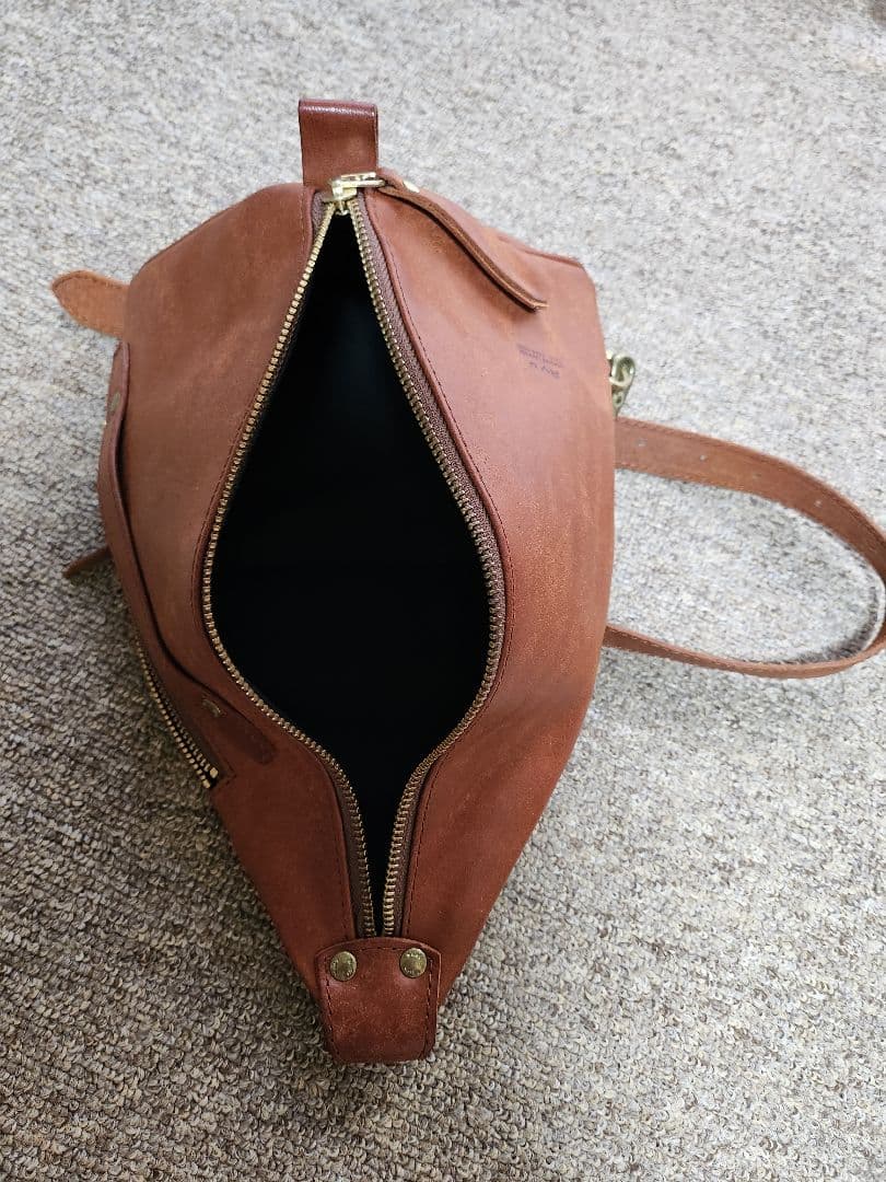 Ryu 本革 ボディバッグ ブラウン レザー ワンショルダー - メルカリ