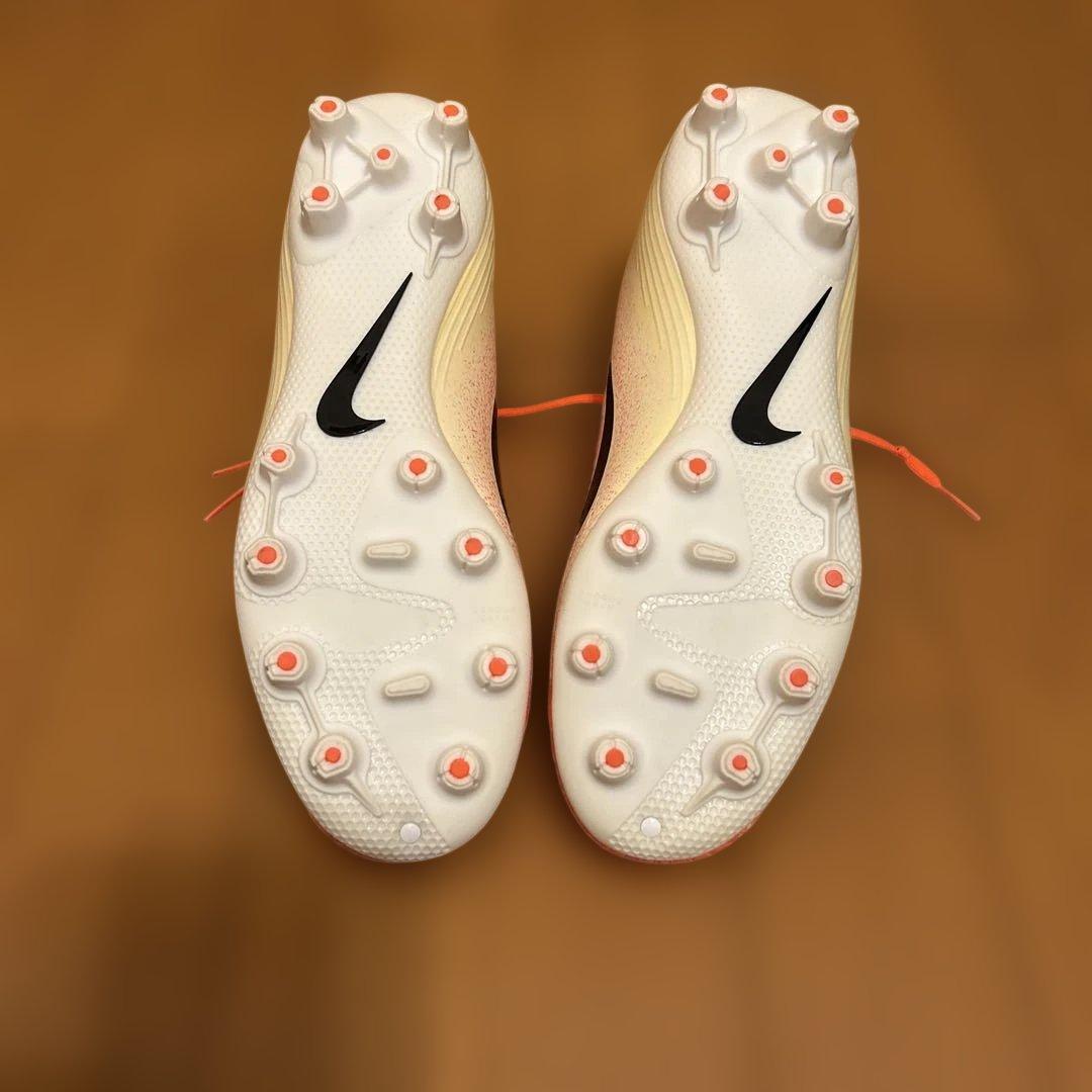 サッカー Nike Mercurial スパイク オレンジ 25.5cm 未使用 - メルカリ