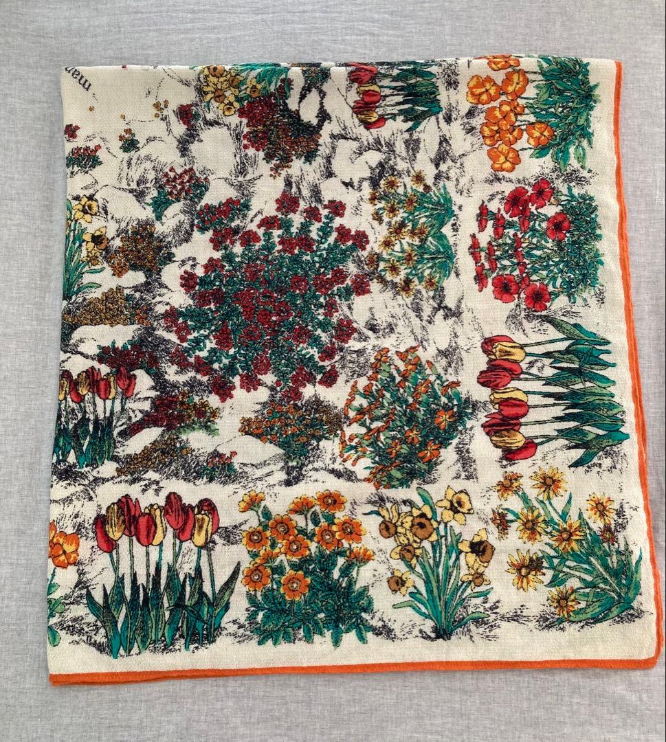 Manipuriマニプリ フラワーガーデンプリント　大判ストール Manipuriマニプリ フラワーガーデンプリント 大判ストール - メルカリ