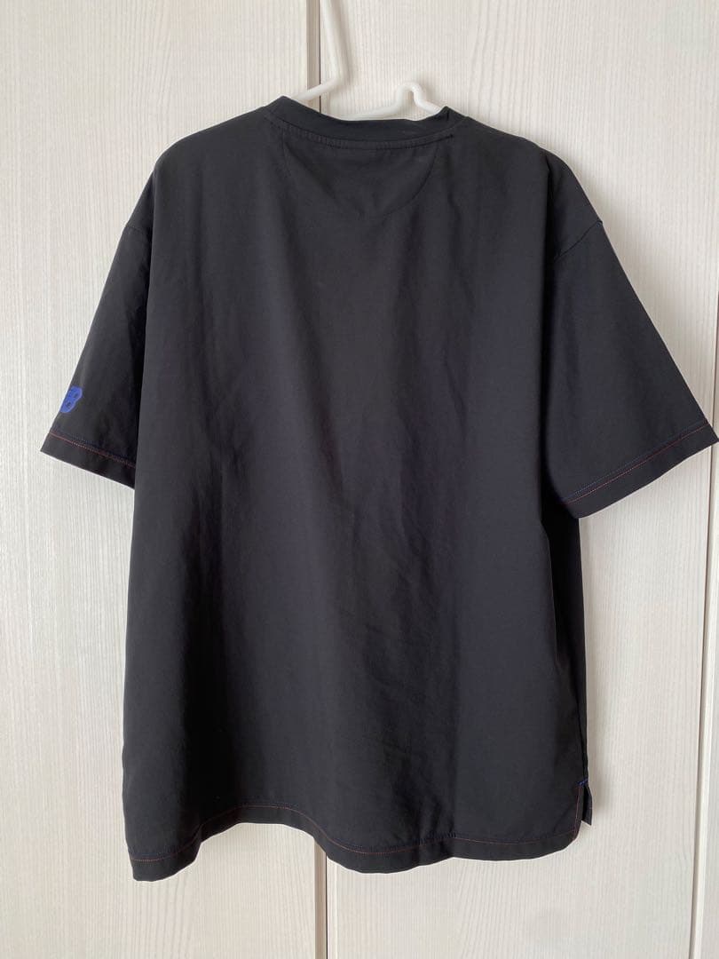 2025 FC東京×ニューバランス ブラックアウトショートスリーブTシャツ